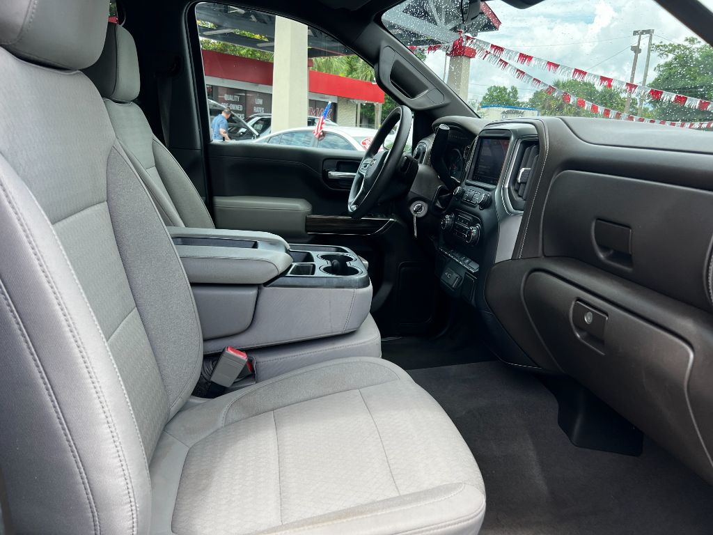 2020 Chevrolet Silverado 1500 - $27,995
