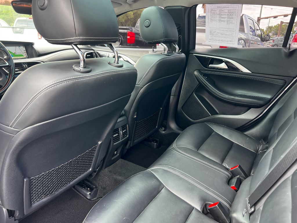 2017 INFINITI QX30 - $11,995