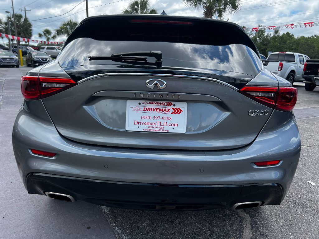 2017 INFINITI QX30 - $11,995