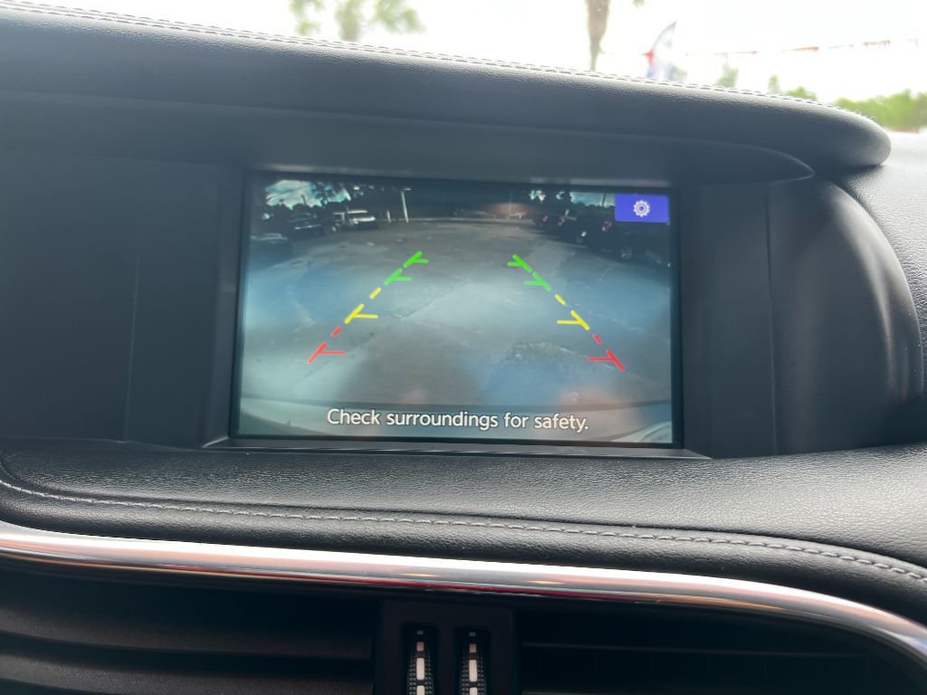 2017 INFINITI QX30 - $11,995