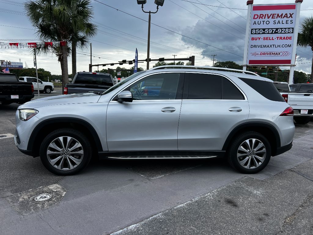 2020 Mercedes-Benz E-Class - $27,595