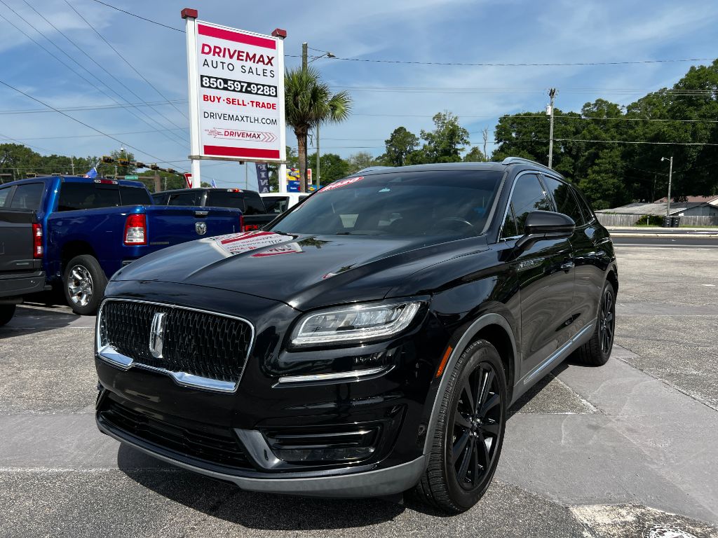 2020 Lincoln Nautilus - $17,995