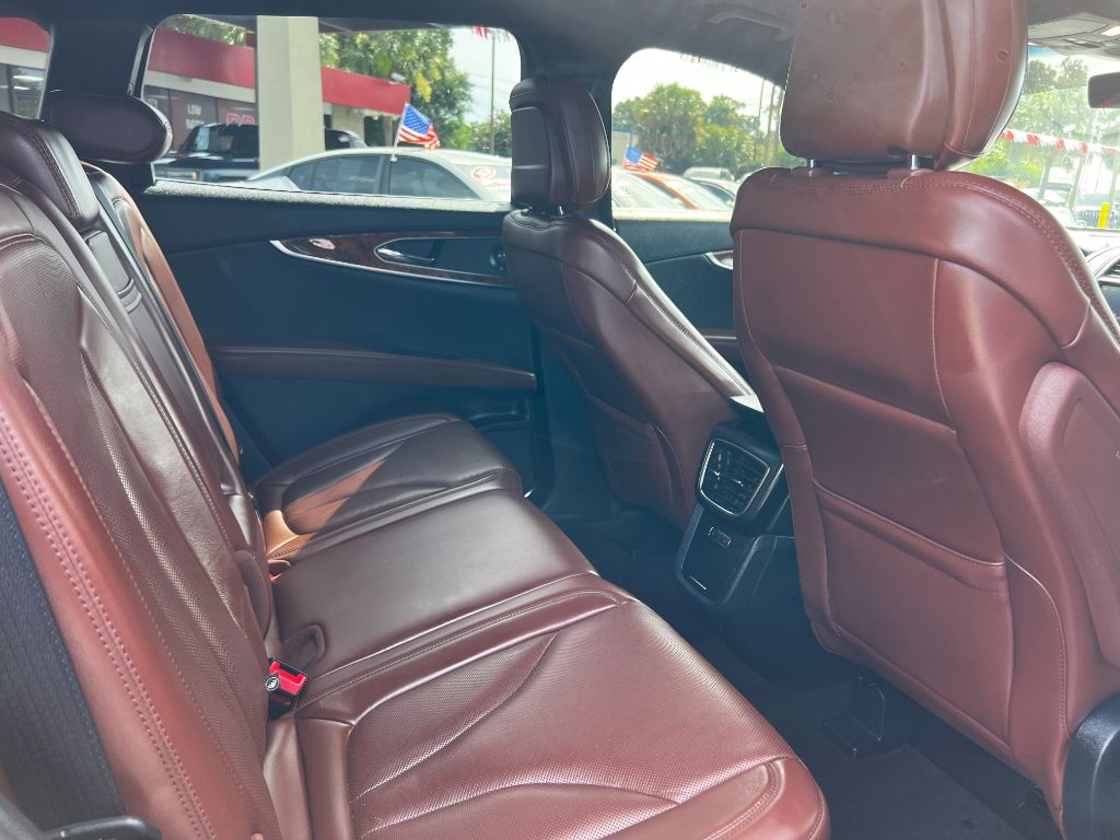 2020 Lincoln Nautilus - $17,995