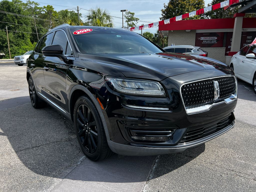 2020 Lincoln Nautilus - $17,995