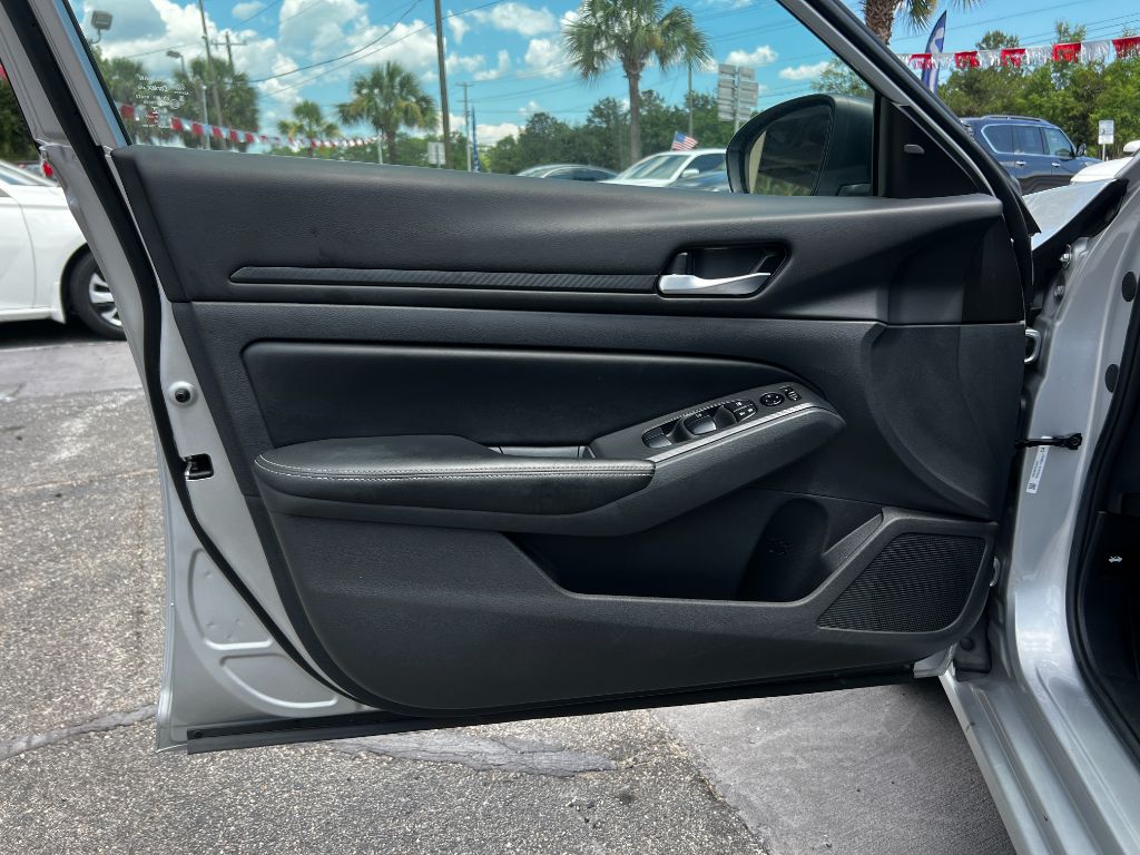 2025 Nissan Altima - $23,995