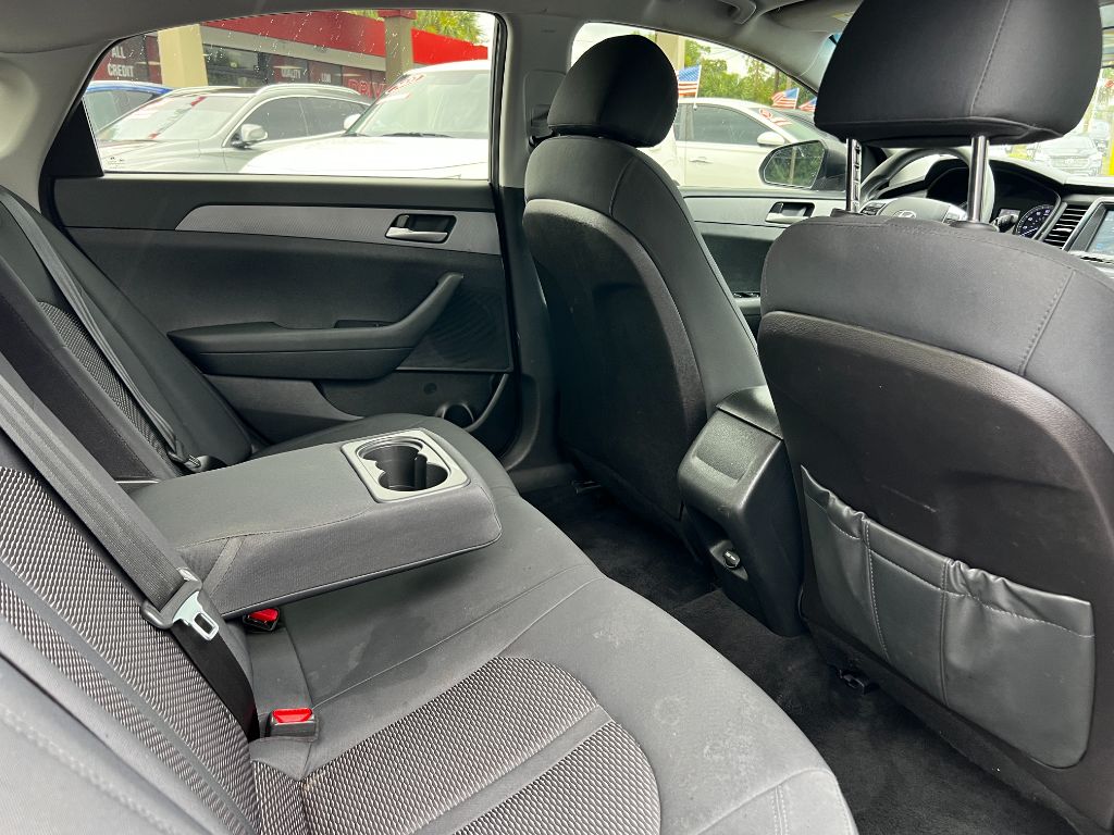 2019 Hyundai Sonata - $10,995