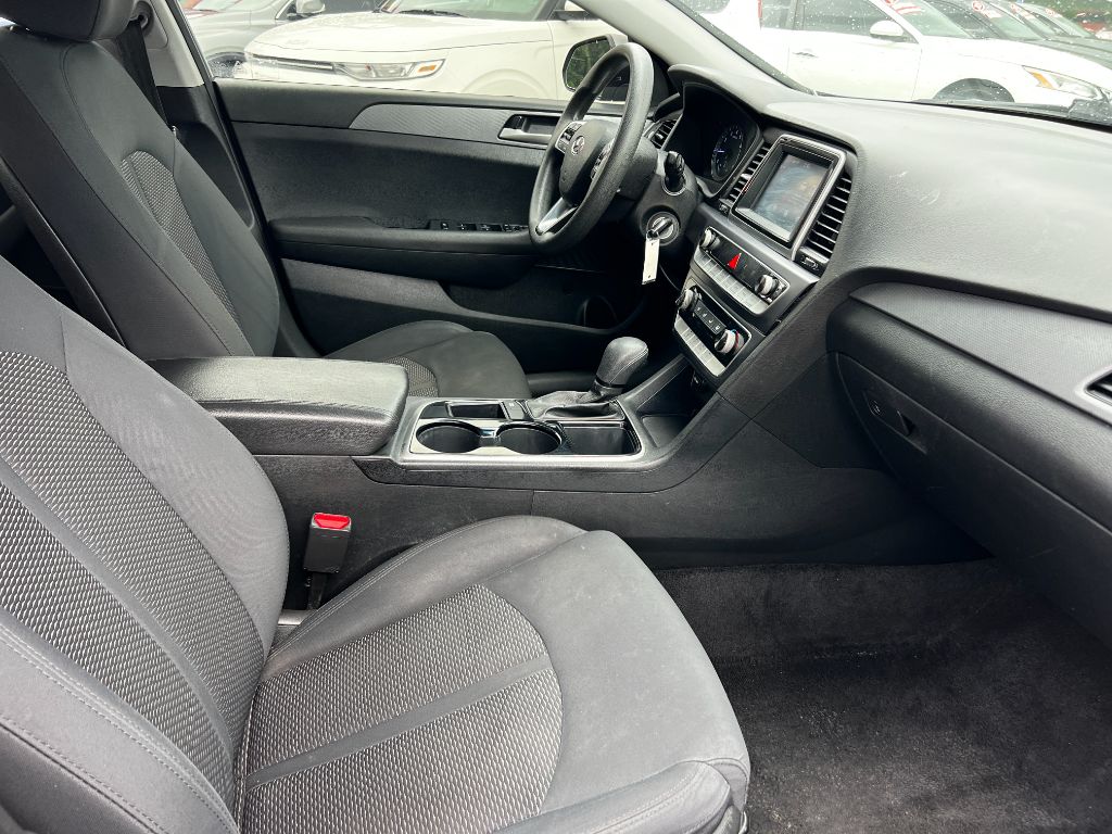 2019 Hyundai Sonata - $10,995