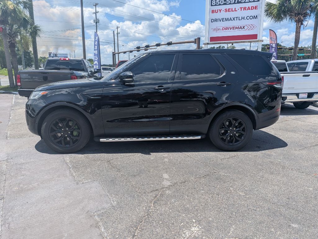 2019 Land Rover Discovery - $17,995