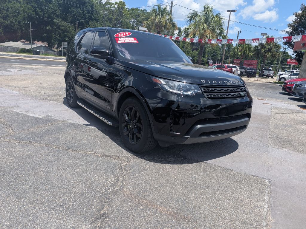 2019 Land Rover Discovery - $17,995