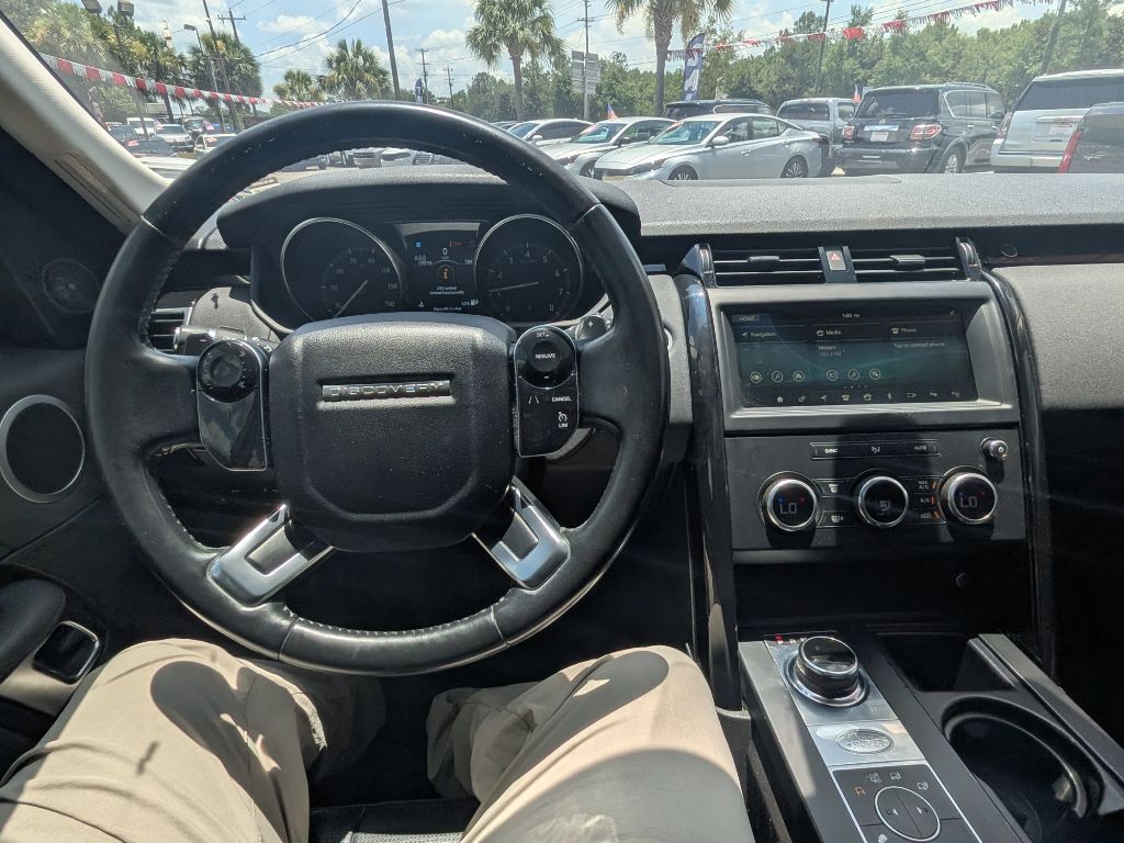 2019 Land Rover Discovery - $17,995