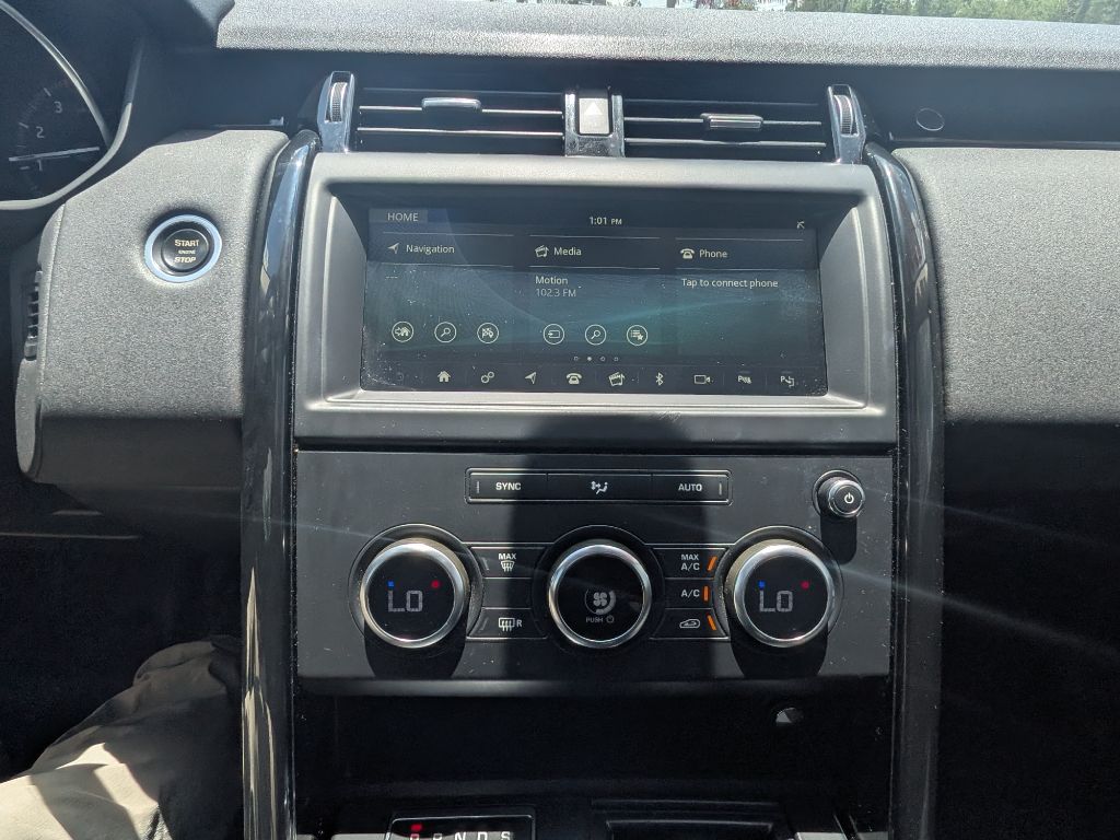 2019 Land Rover Discovery - $17,995