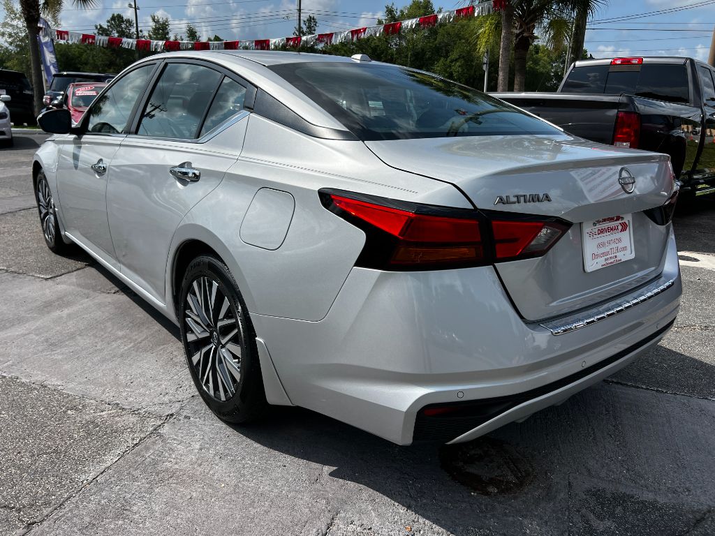 2023 Nissan Altima - $23,995