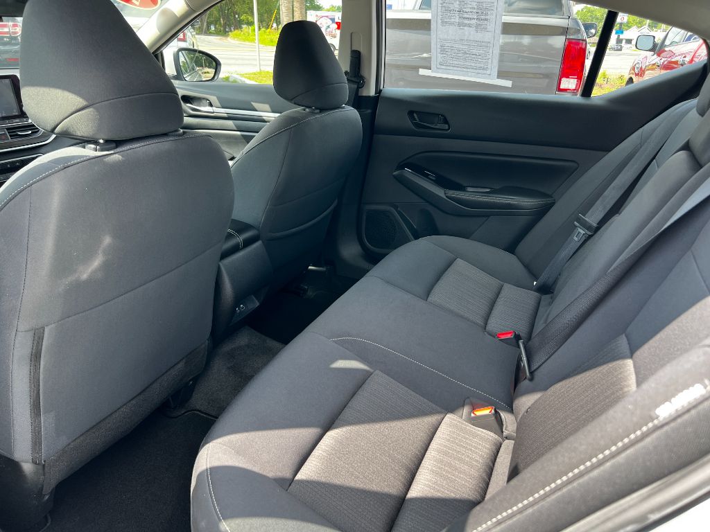 2023 Nissan Altima - $23,995