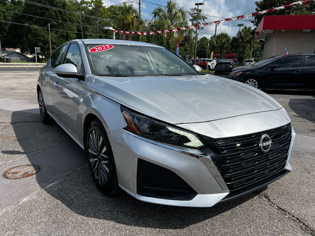 2023 Nissan Altima - $23,995