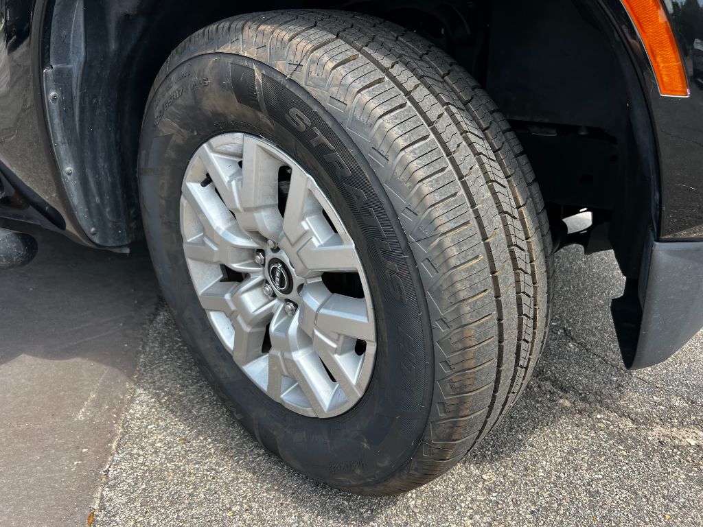 2022 Nissan Frontier - $21,500