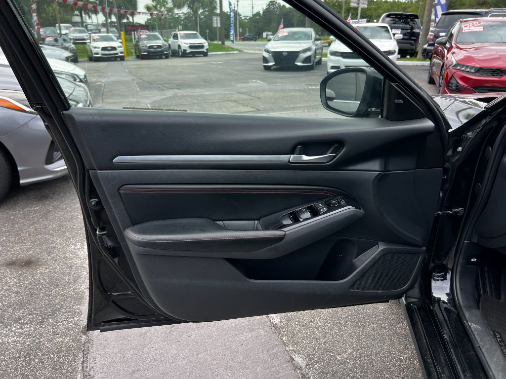 2023 Nissan Altima - $21,995