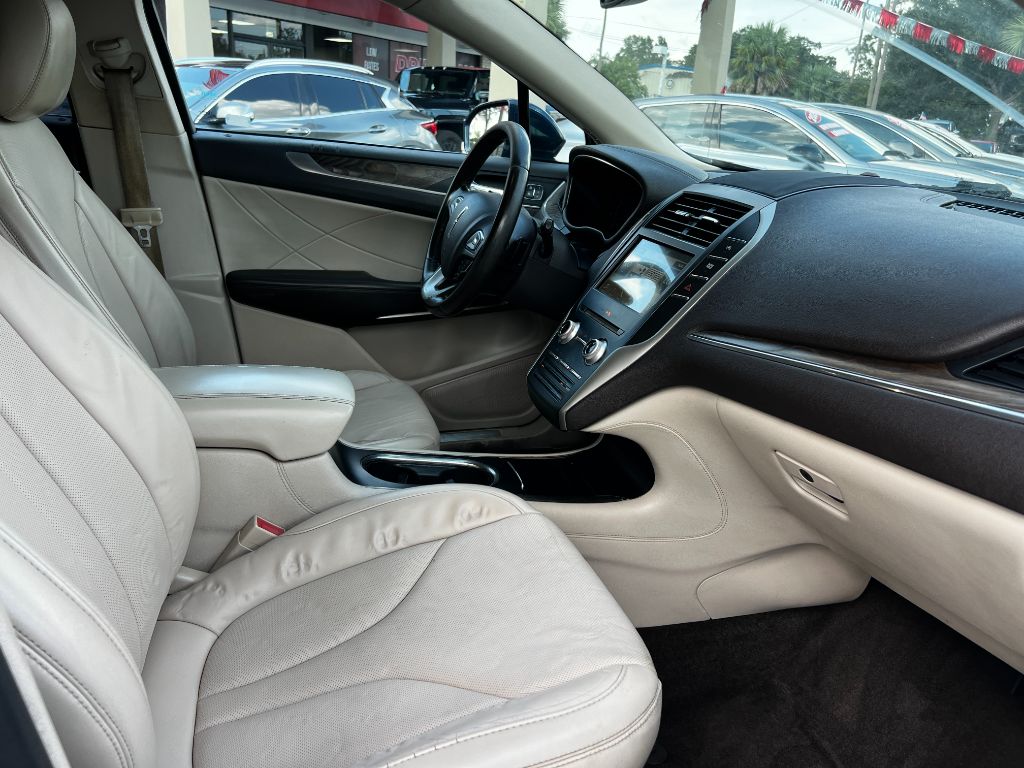 2017 Lincoln MKC - $11,995