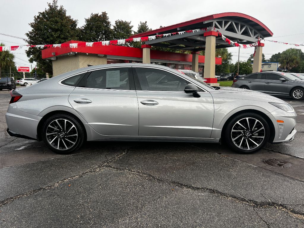 2020 Hyundai Sonata - $17,995