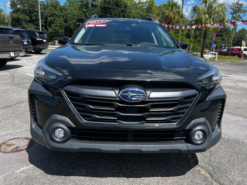 2023 Subaru Outback - $19,400