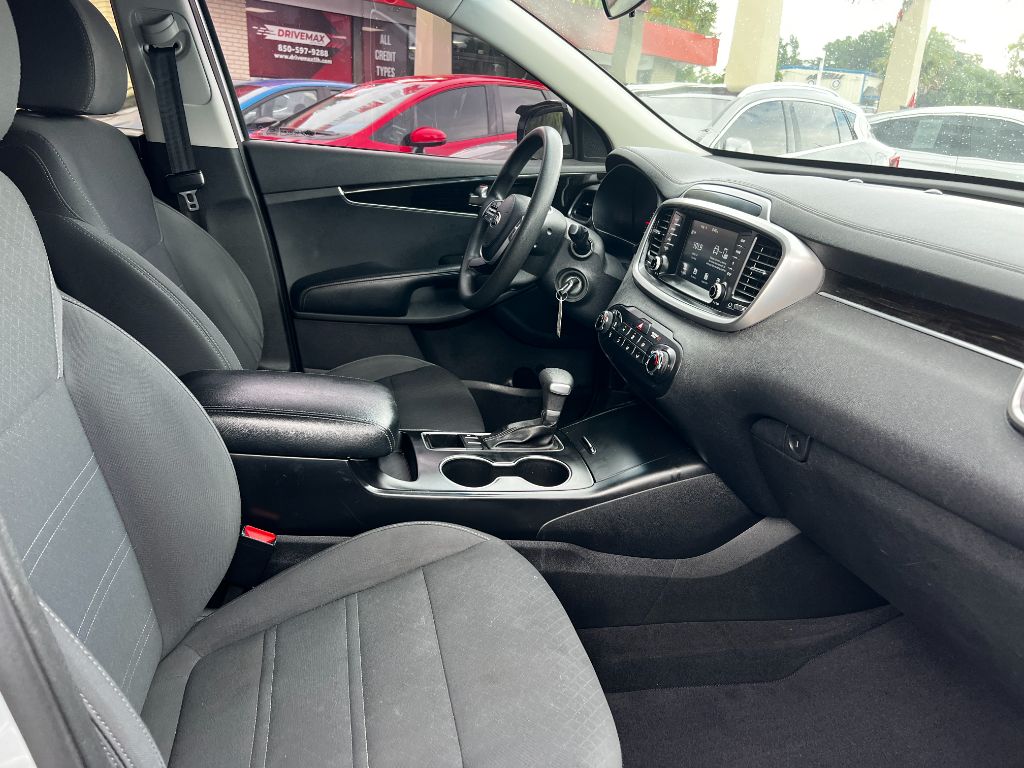 2020 Kia Sorento - $9,995