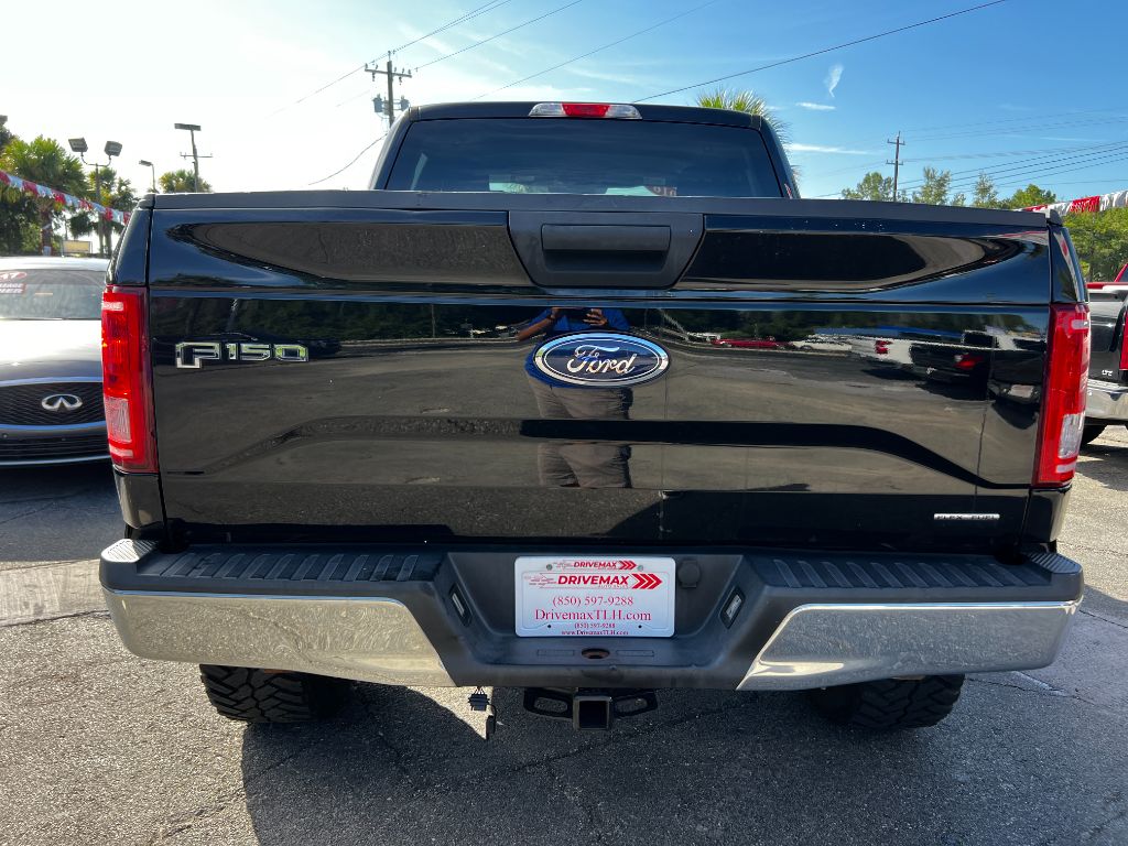2016 Ford F-150 - $17,000