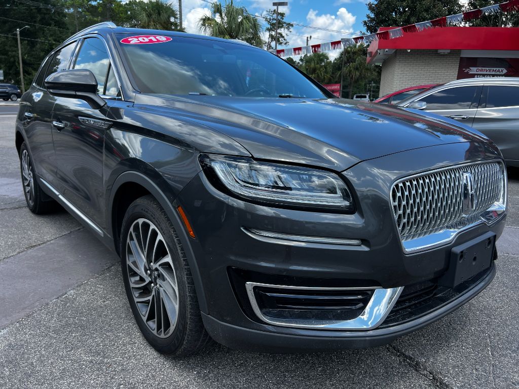 2019 Lincoln Nautilus - $15,995