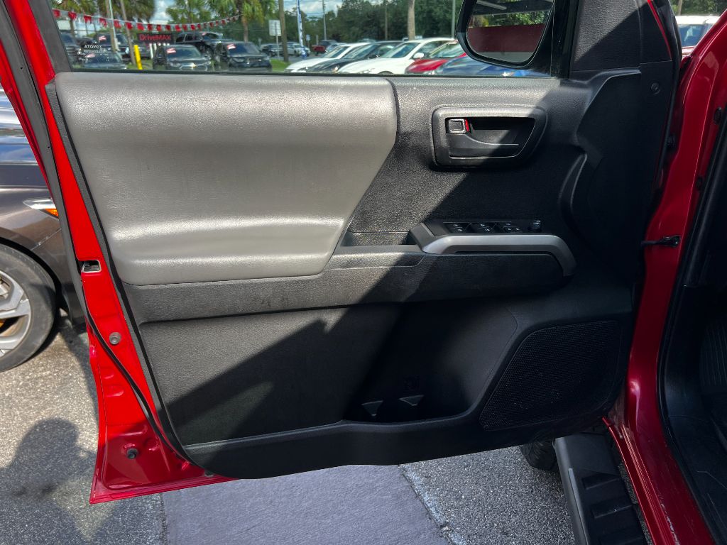 2022 Toyota Tacoma - $28,995