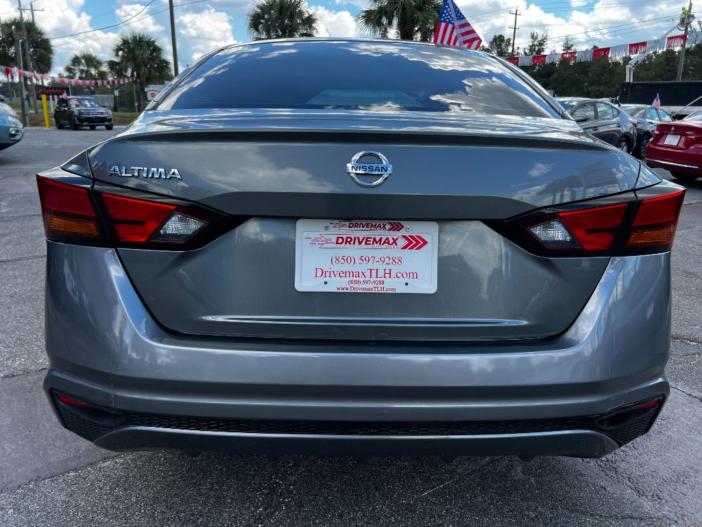 2021 Nissan Altima - $12,995