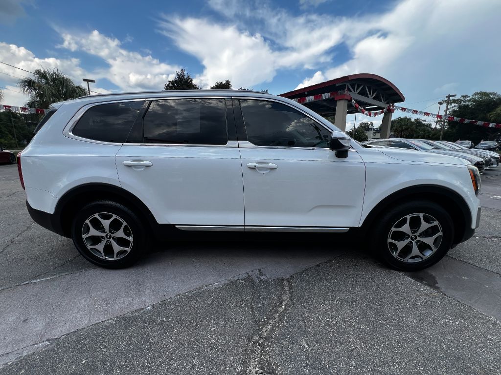 2020 Kia Telluride - $19,595