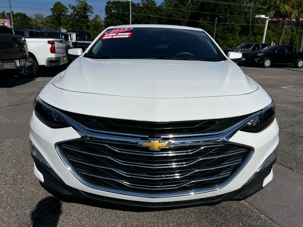 2022 Chevrolet Malibu - $15,995