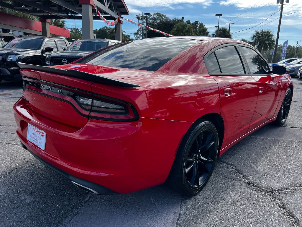 2018 Dodge Charger - $13,995