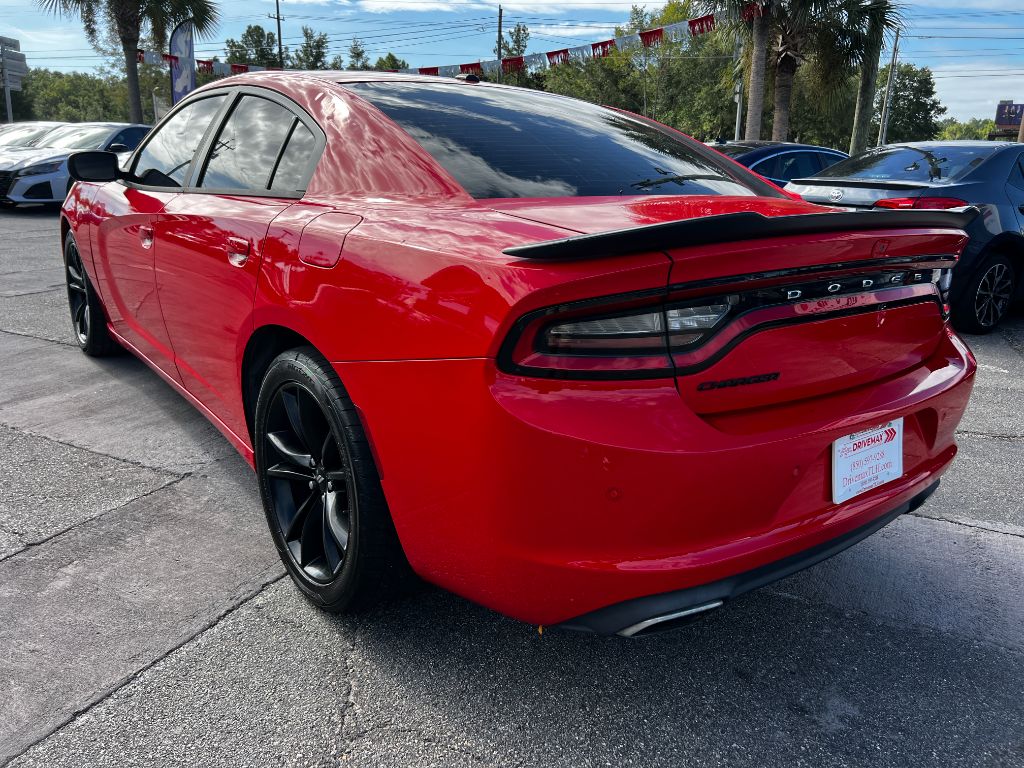 2018 Dodge Charger - $13,995