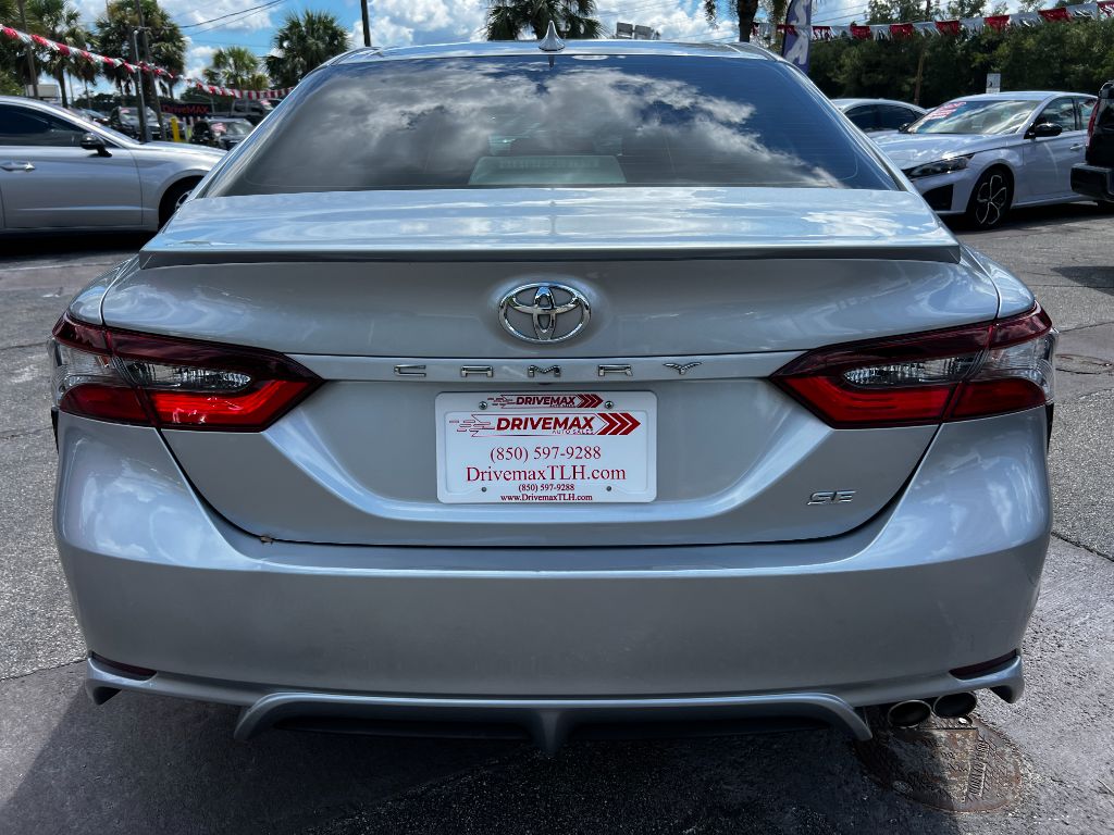 2021 Toyota Camry - $18,995