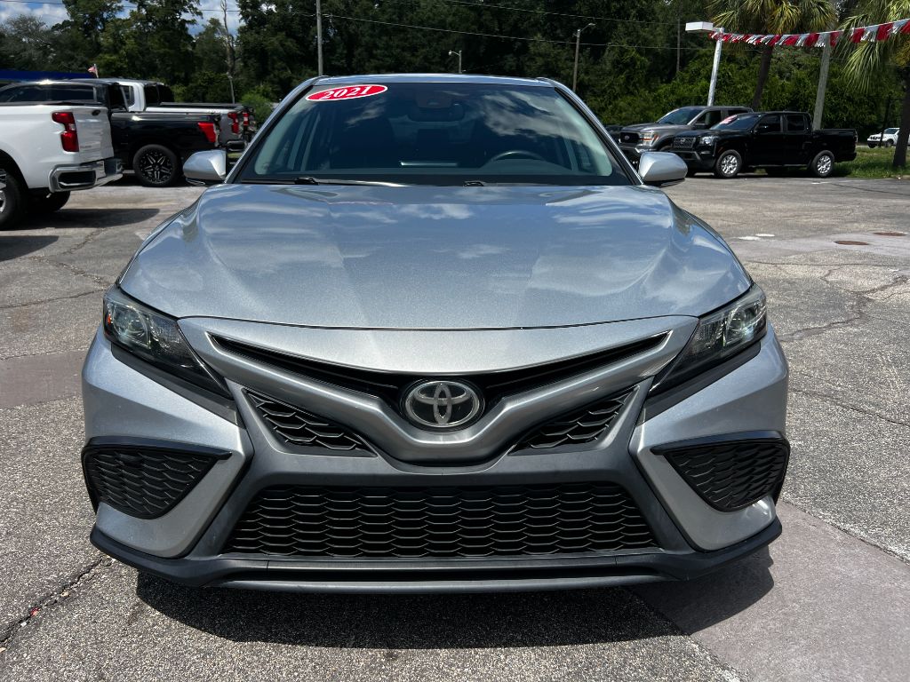 2021 Toyota Camry - $18,995