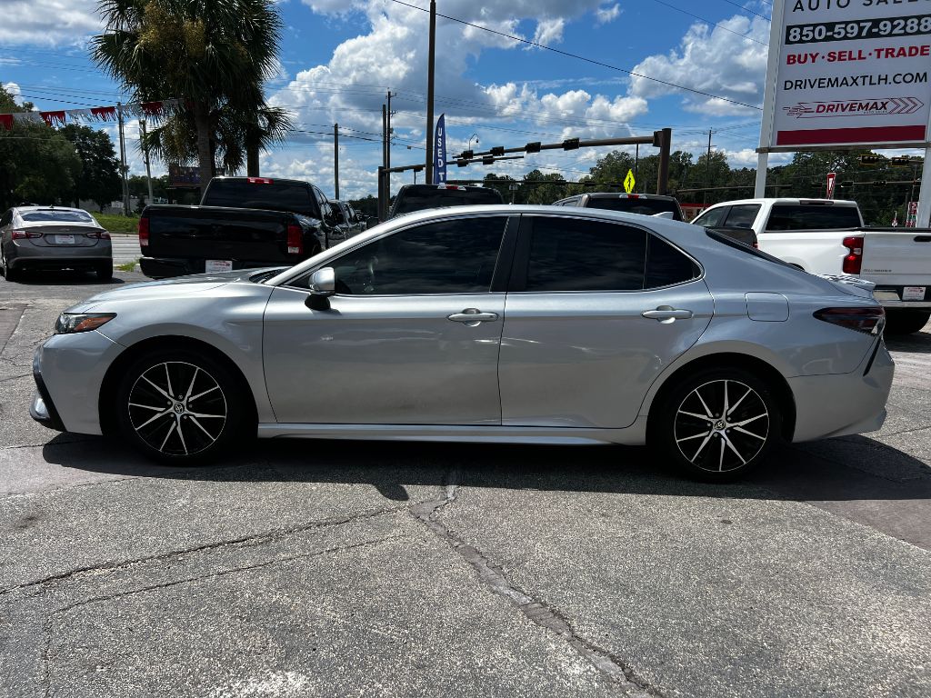 2021 Toyota Camry - $18,995