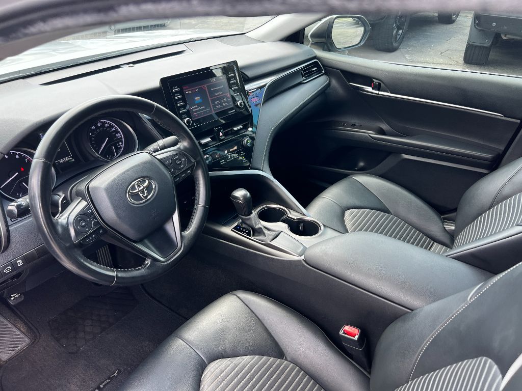 2021 Toyota Camry - $18,995