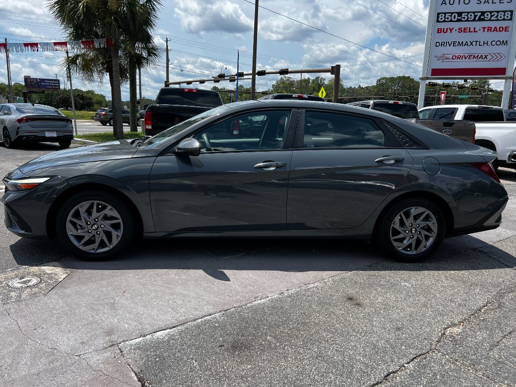 2024 Hyundai Elantra - $19,950