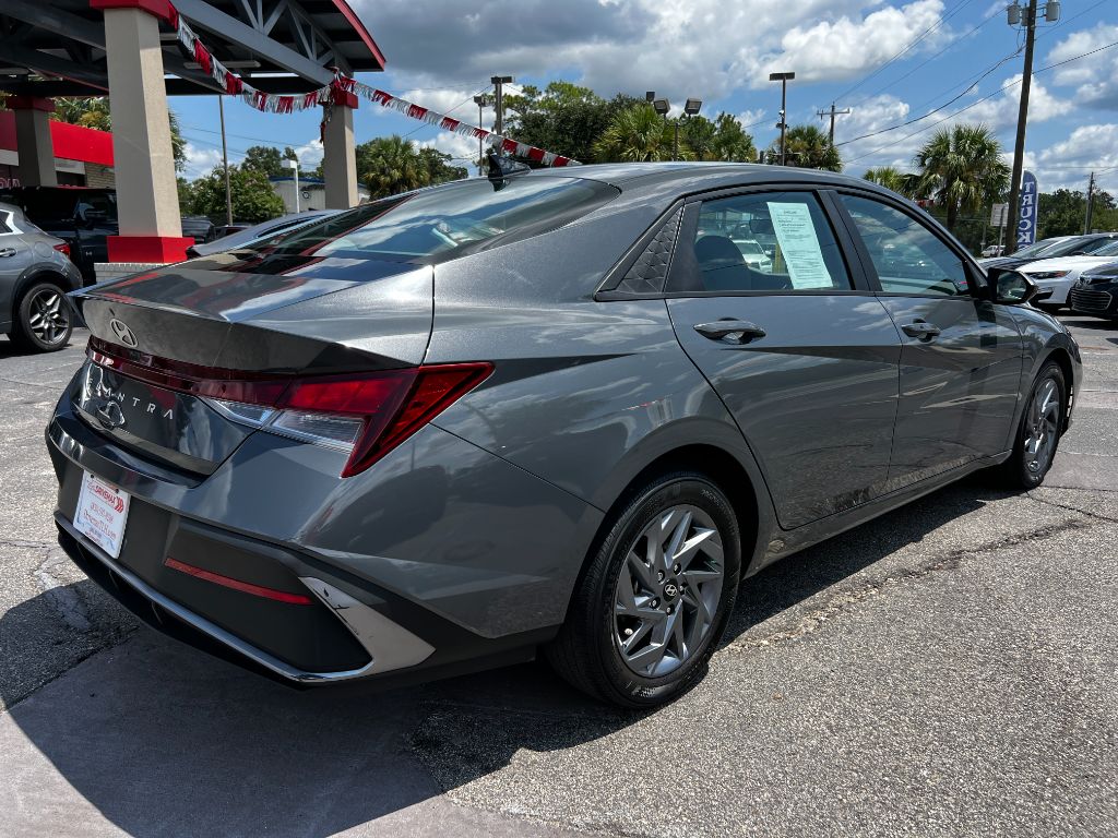 2024 Hyundai Elantra - $19,950