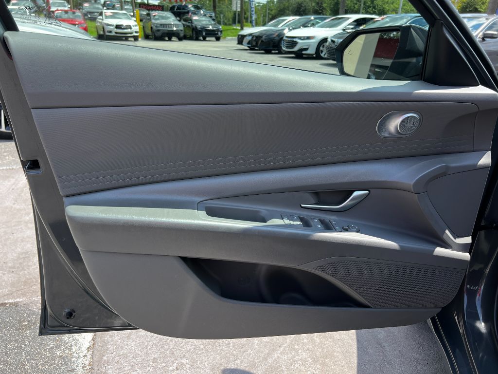 2024 Hyundai Elantra - $19,950