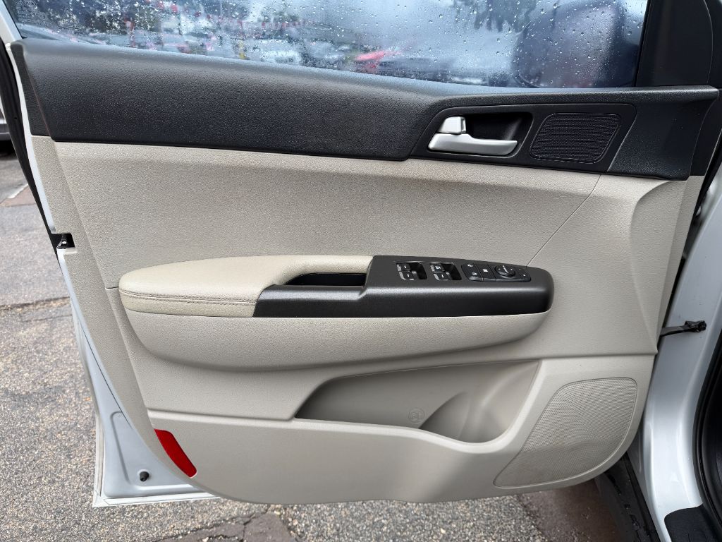 2020 Kia Sportage - $12,995