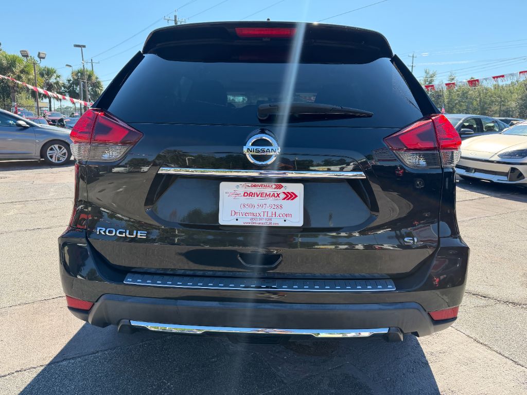 2017 Nissan Rogue - $12,995