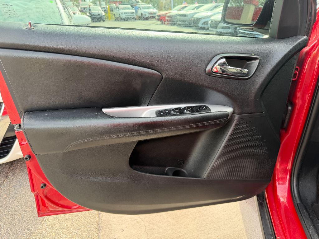 2018 Dodge Journey - $9,995