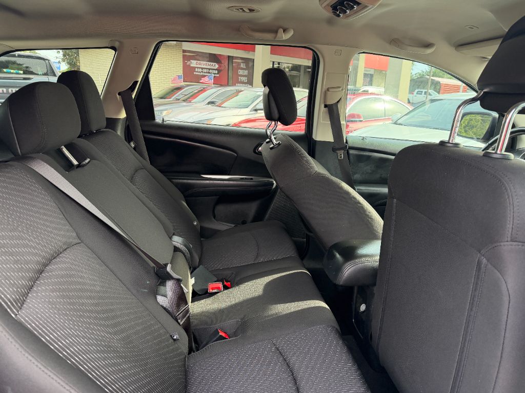 2018 Dodge Journey - $9,995