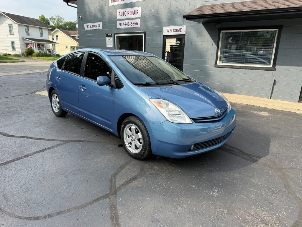 2005 Toyota Prius - $4,495