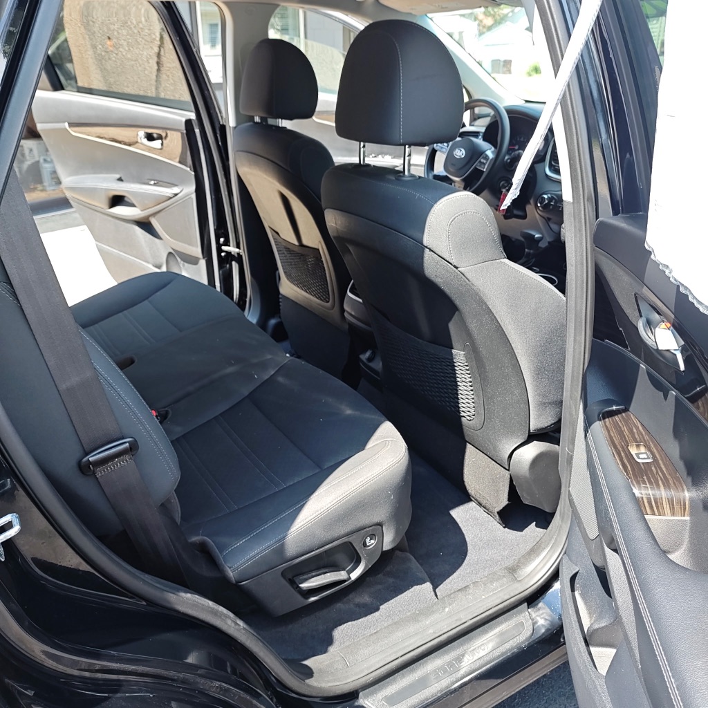 2020 Kia Sorento - $9,995