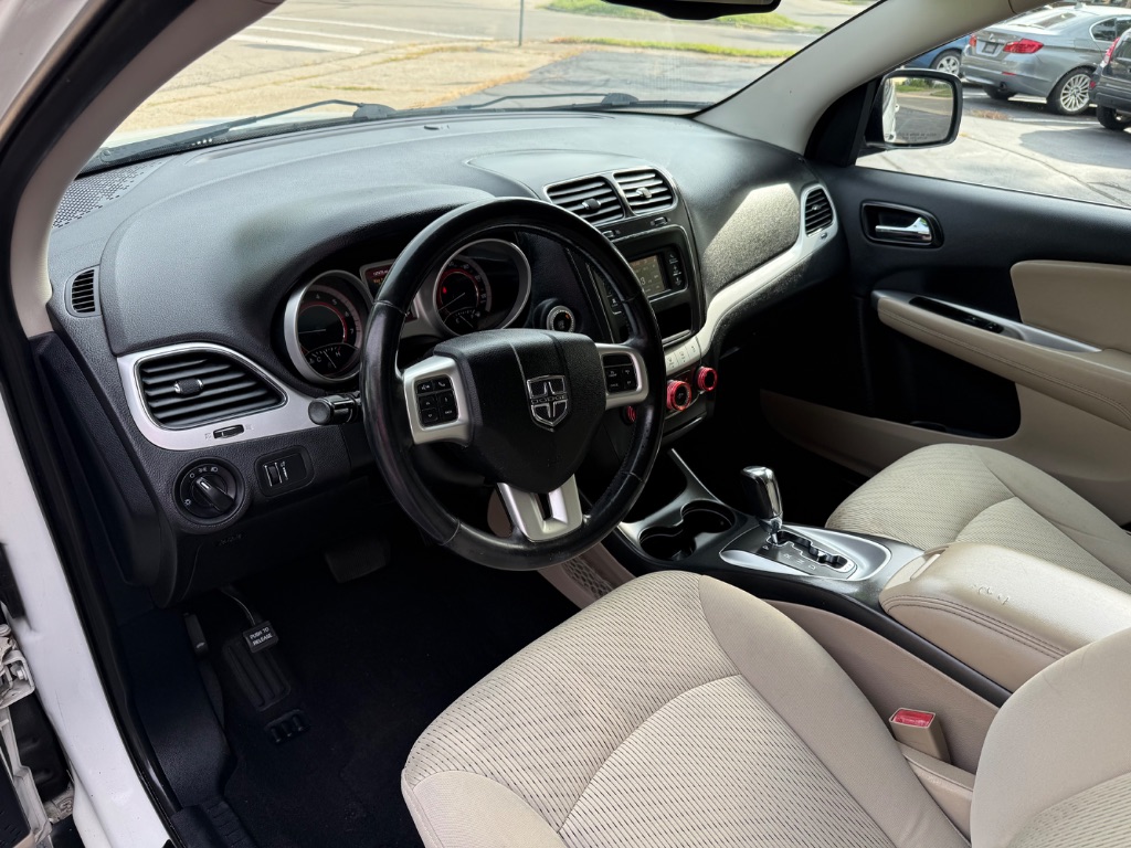 2015 Dodge Journey - $4,995