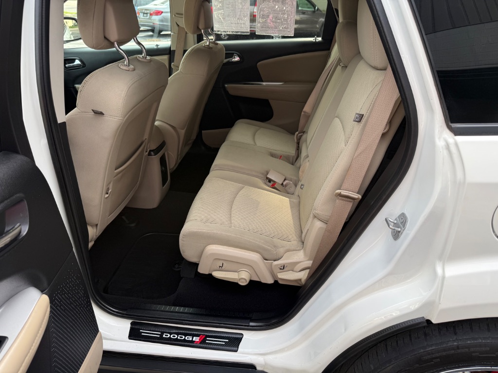 2015 Dodge Journey - $4,995