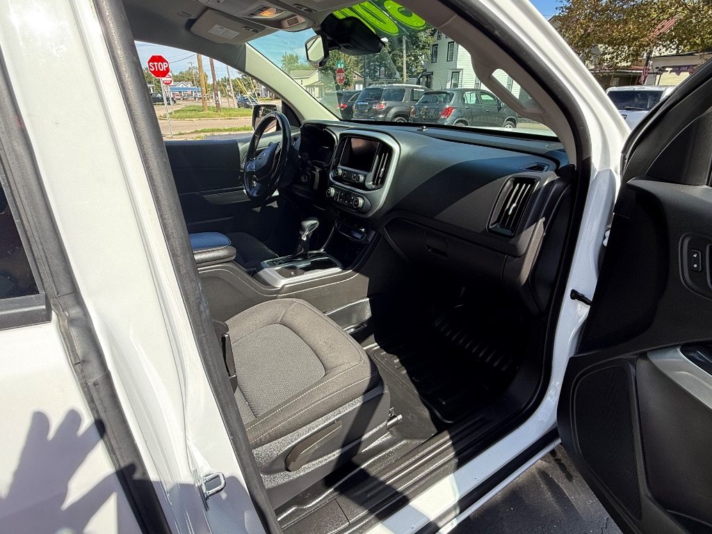 2022 Chevrolet Colorado - $17,500