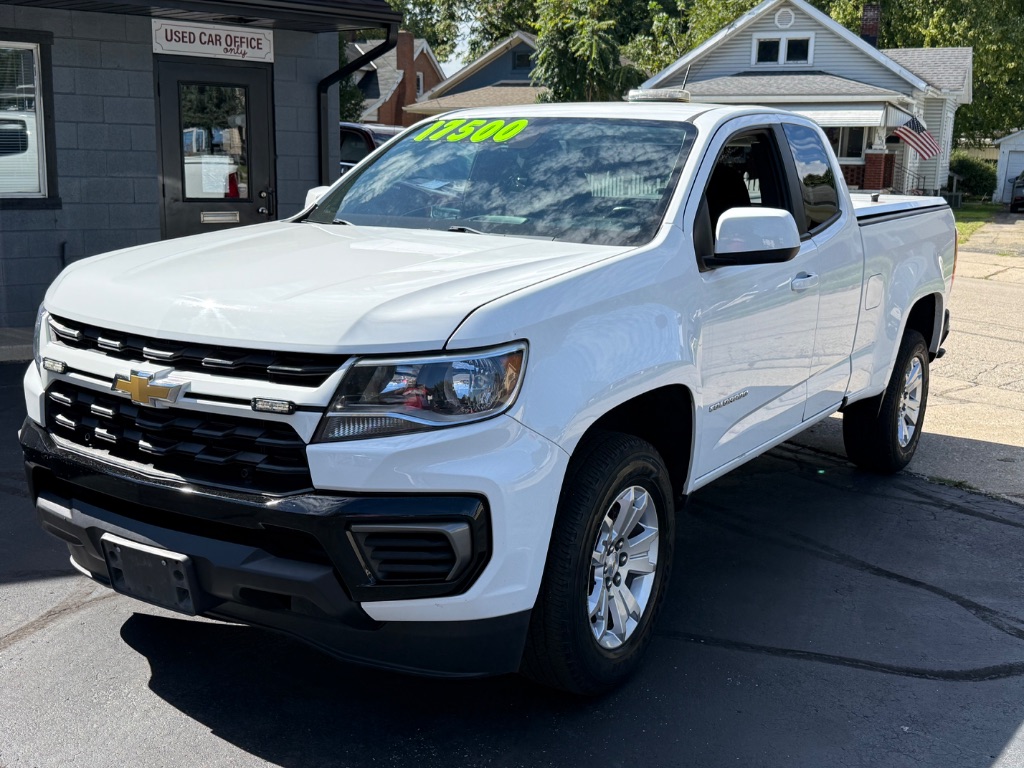 2022 Chevrolet Colorado - $17,500