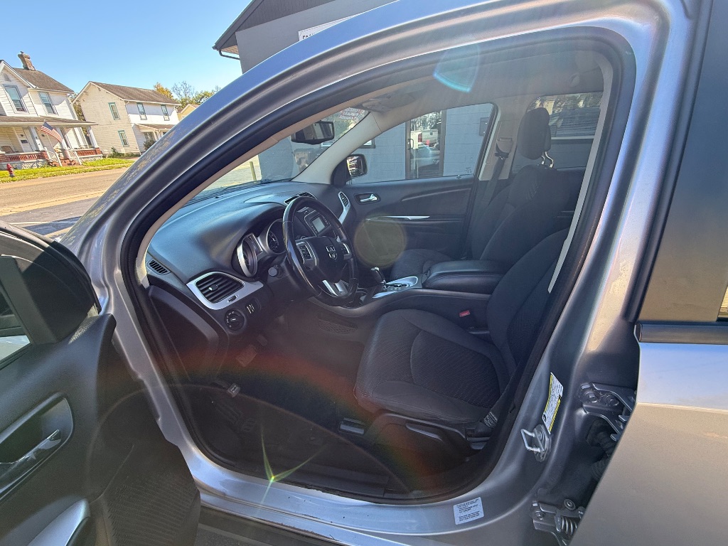 2017 Dodge Journey - $4,995